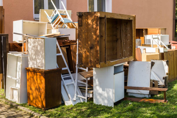 Best Furniture Removal  in Glencoe, MN